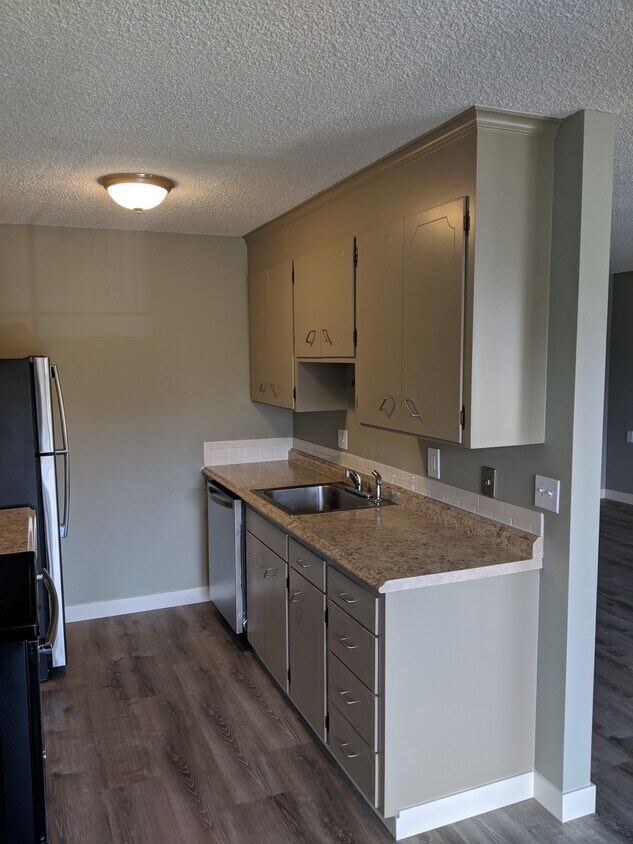 Foto principal - 3309 W Government Way