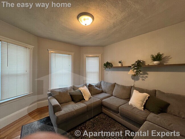 Foto del edificio - 22 Spencer Ave