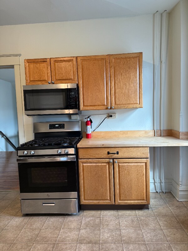 Foto del edificio - 1629 W Broad St