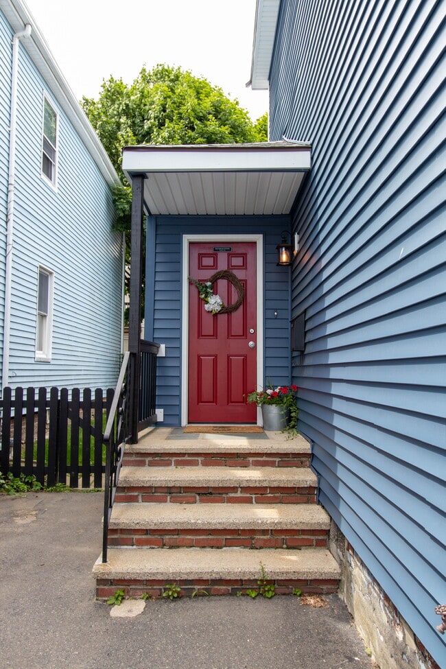 Foto del edificio - 62 Thorndike St