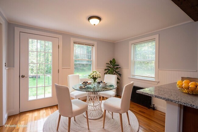 Foto del edificio - 116 Cottage Ave