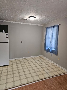 Foto del edificio - 165 Midway Dr