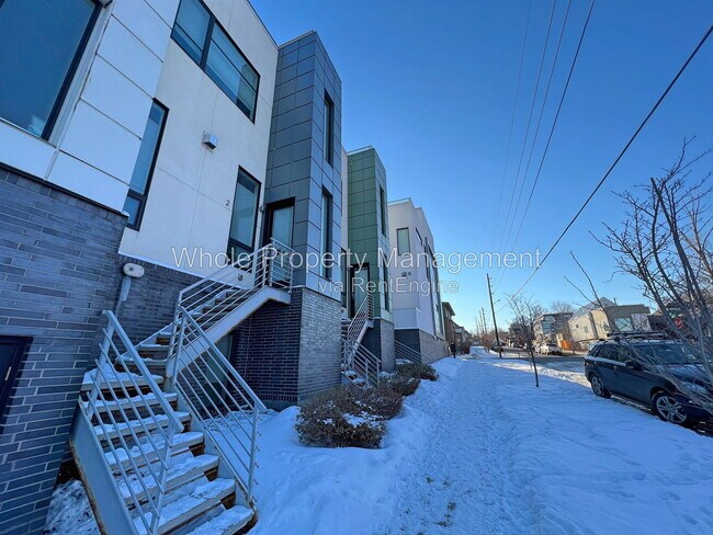 Foto del edificio - 3444 Navajo St