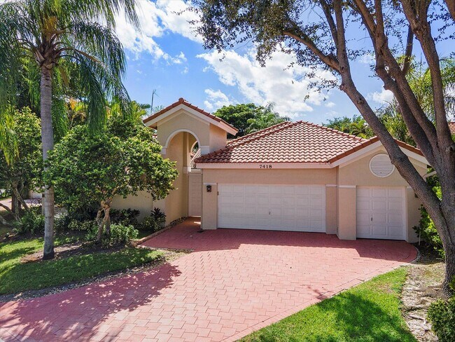Building Photo - 7418 Campo Florido