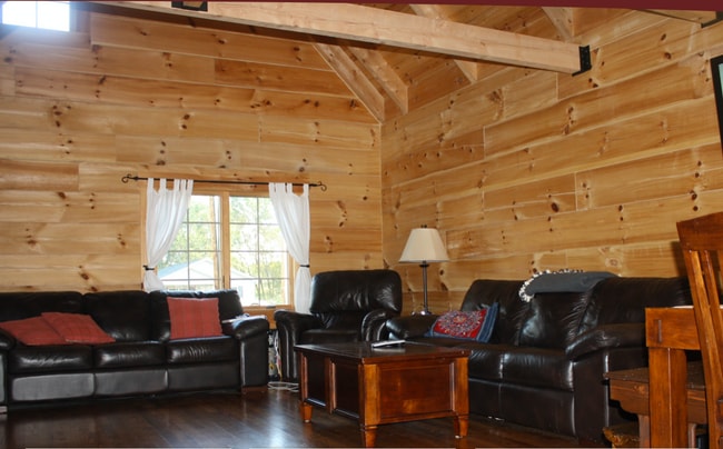 Photo - 631 E Rock St House