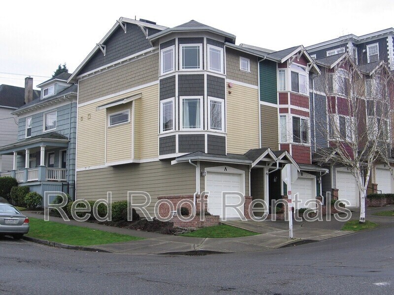 Primary Photo - 210 N G St