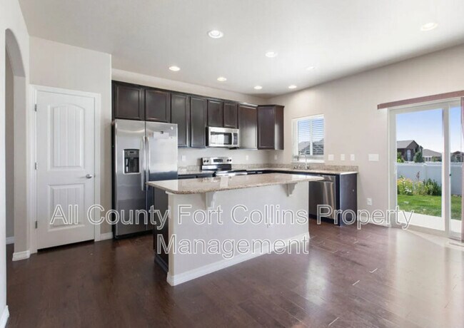 Foto del edificio - 846 Shirttail Peak Dr