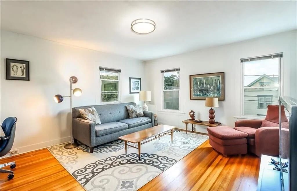 Living Room - 17 Whittlesey Ave