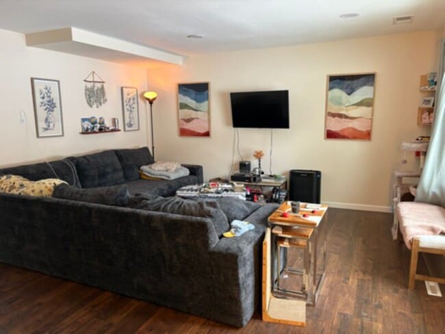 Building Photo - Cherry Creek I  two story Townhome