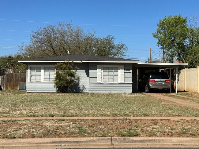 Foto del edificio - Cute 2/1!