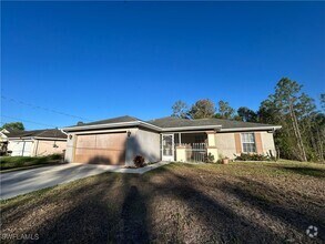 Building Photo - 414 Jaguar Blvd