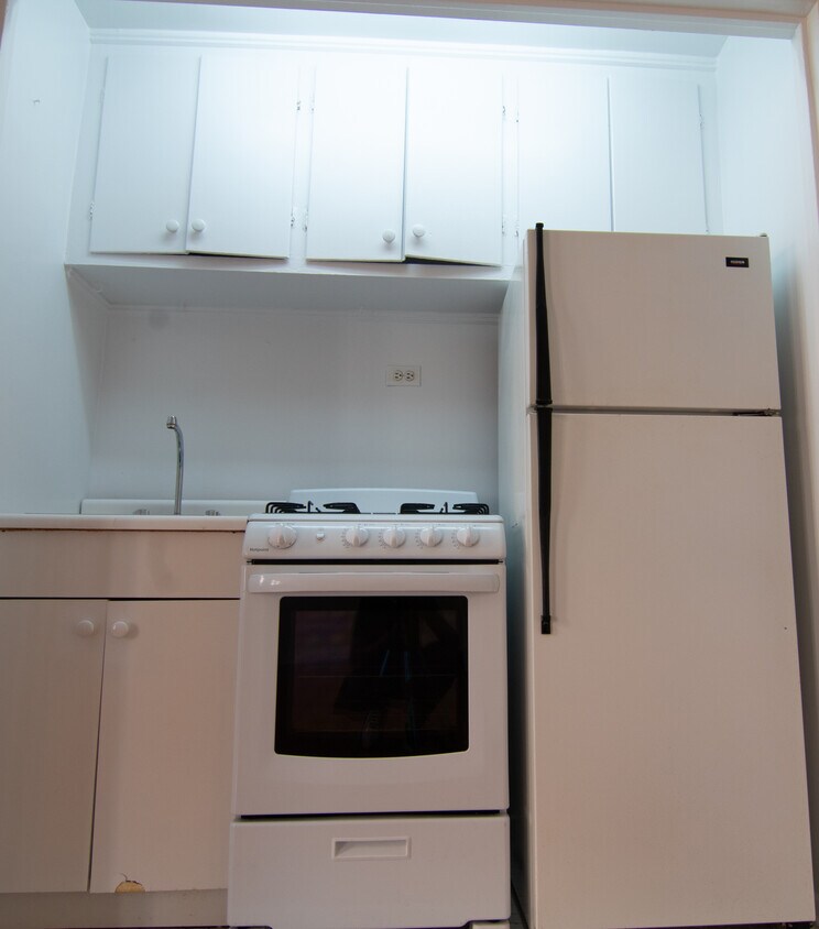 Kitchen - 328 W 83rd St