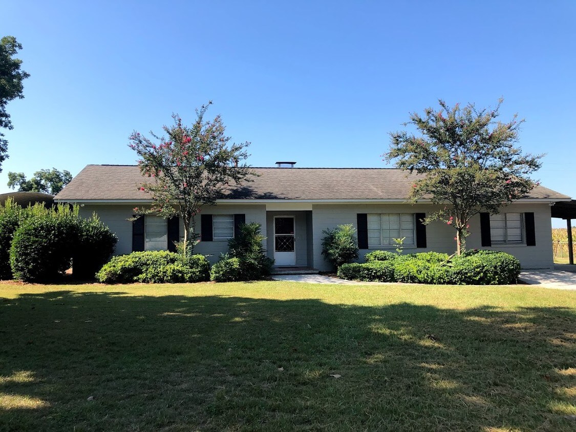 Foto principal - 5546 Banks Dairy Rd