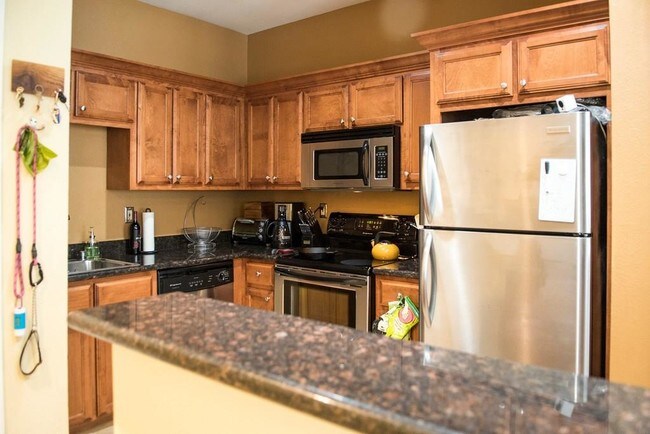 Foto del edificio - 4104 N Hall St