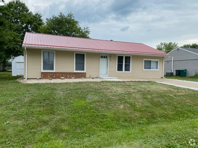 Building Photo - 1594 E Mason Dixon Dr