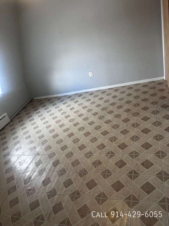 Foto del edificio - 44 Vineyard Ave