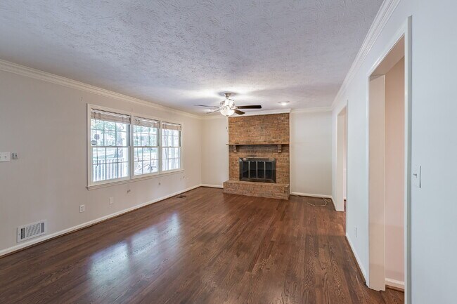 Building Photo - Freshly Updated Lassiter District Home with Finished Basement & Huge Backyard