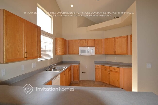 Foto del edificio - 6280 Bruma Ave