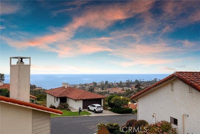 Building Photo - 25 Ocean Crest Ct