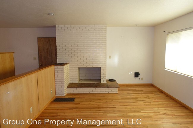Building Photo - 6 br, 2 bath House - 7300 W. Hummel Dr.
