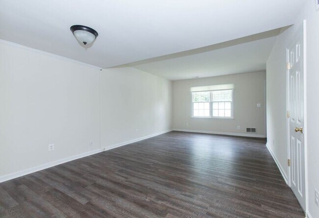 Foto del edificio - 256 Stribling Ave