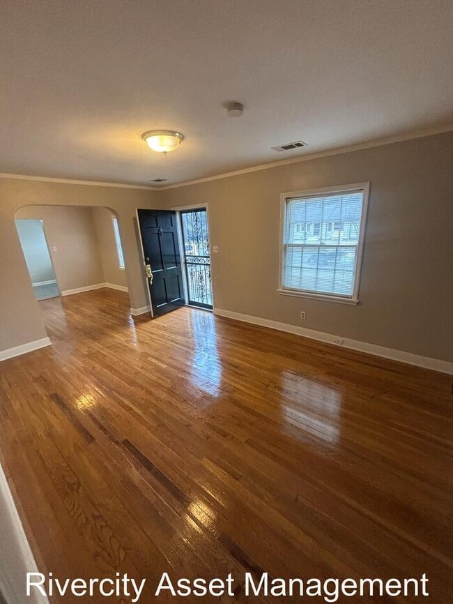 Building Photo - BERCLAIR BEAUTY!!!!!! YOU DON'T WANT TO MISS THIS ONE!!!