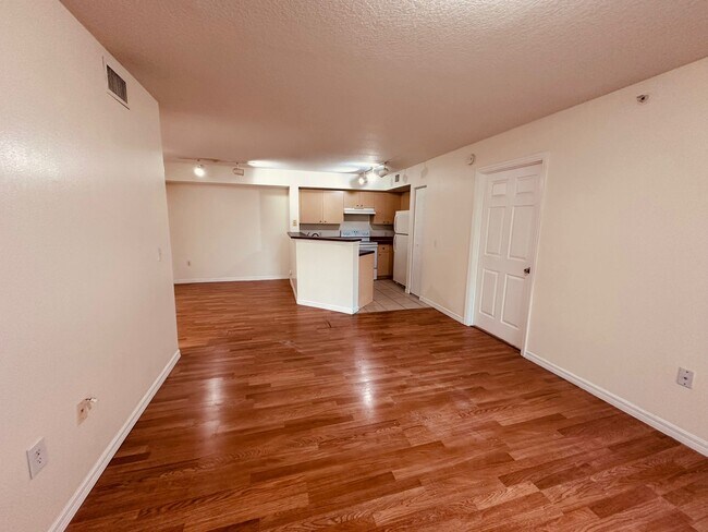 Foto del edificio - 4131 San Marino Blvd