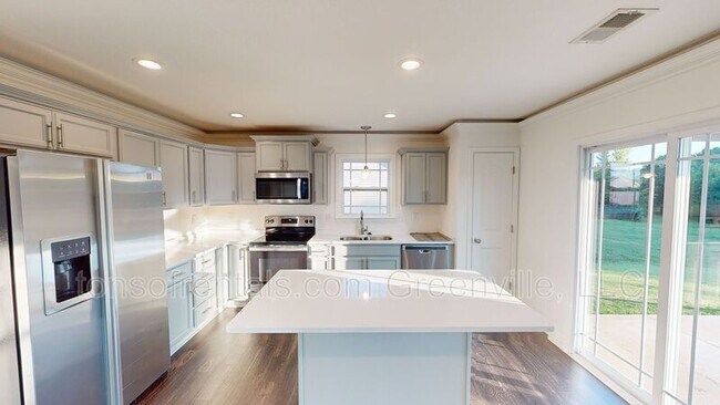 Building Photo - 547 Foster Pl Dr