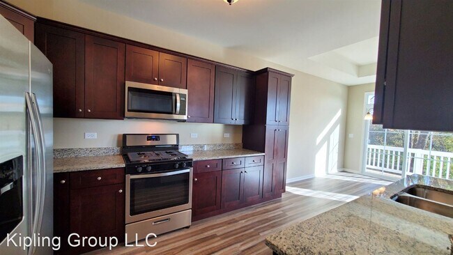Foto del edificio - 3 br, 3 bath House - 326 Timber Ridge Ct