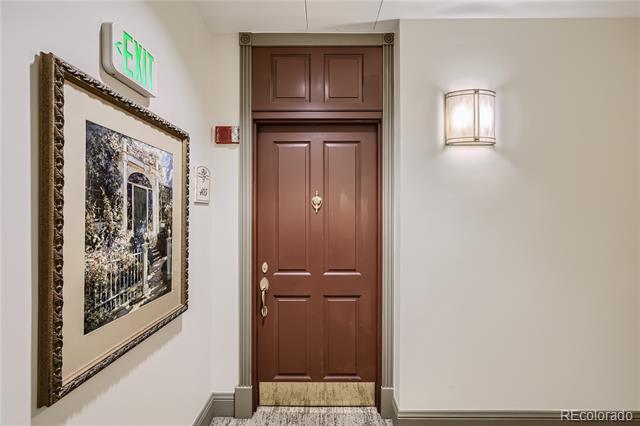 Foto del edificio - 400 E 3rd Ave