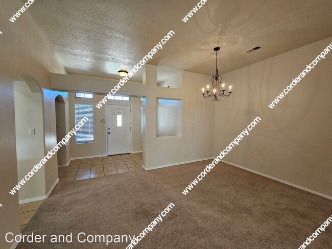Building Photo - 3 br, 2 bath House - 1416 Monterrey NE