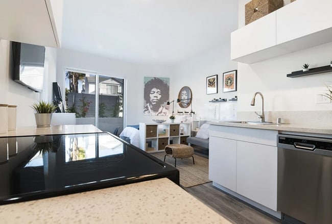 Building Photo - Cocoon 20