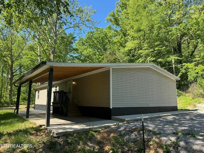 Building Photo - 8211 Barker Rd