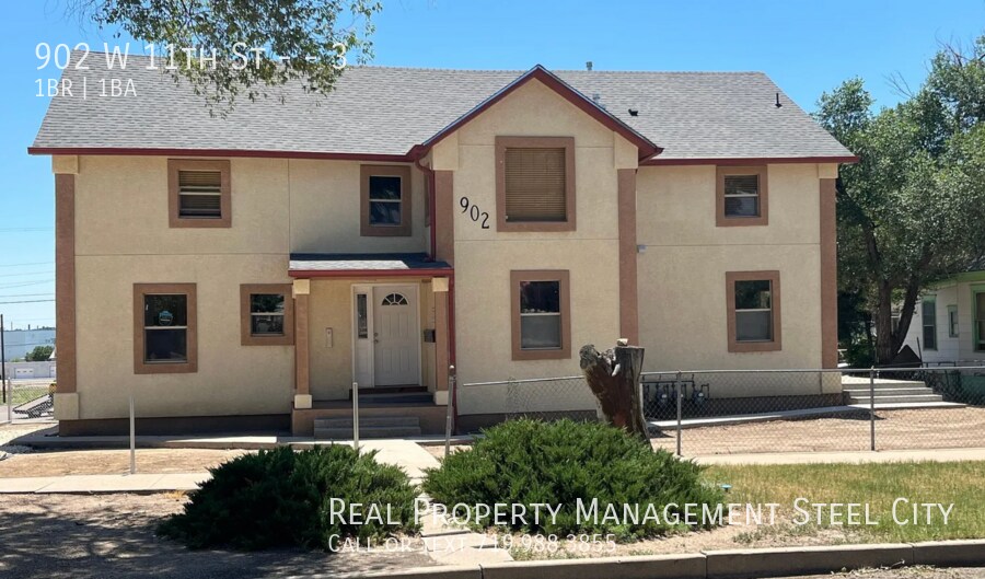 Foto principal - 902 W 11th St