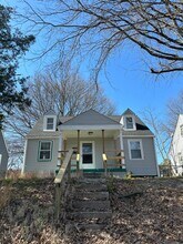 Building Photo - 3412 Missouri Ave