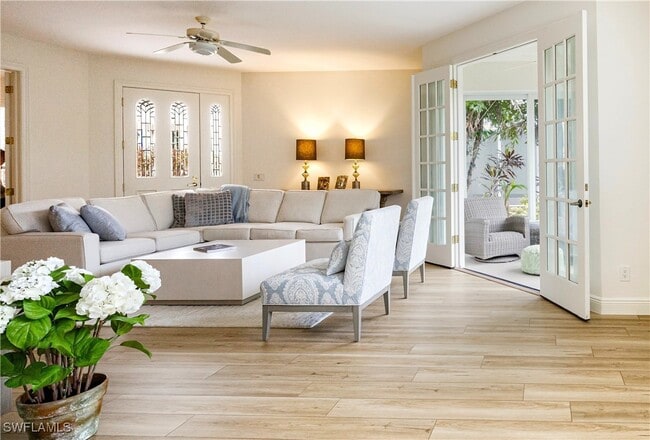 Building Photo - 233 Colonade Cir