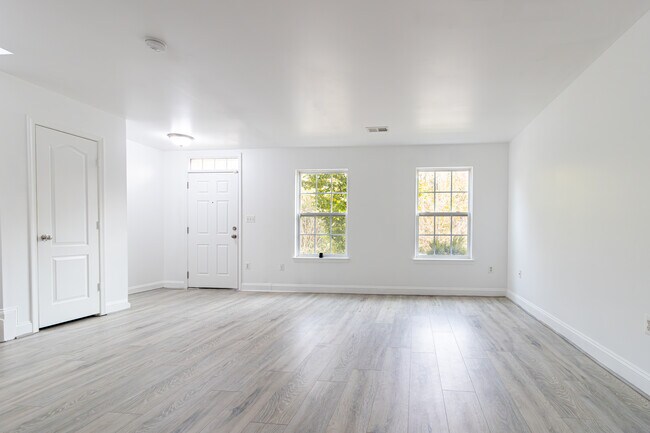 Foto del edificio - 2607 River Basin Ln