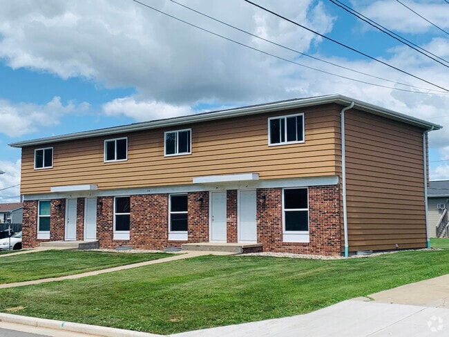 Building Photo - 394 Stanley Ct