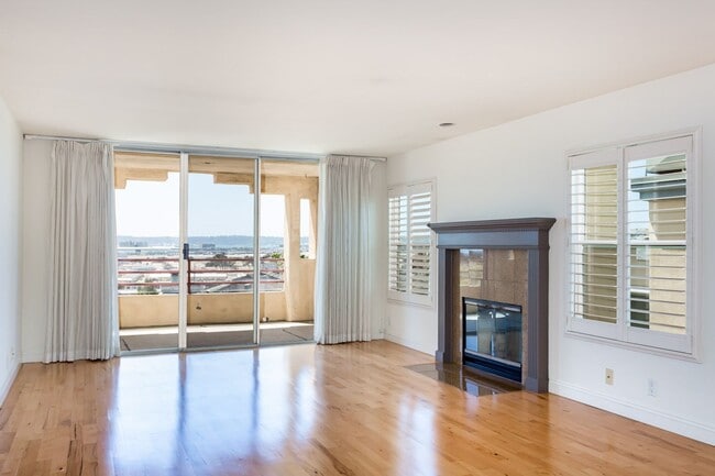 Foto del edificio - Mission Hills Condo with Stunning Views