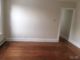 Foto del edificio - 819 Linden St