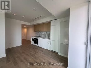Building Photo - 1100 Sheppard Ave W