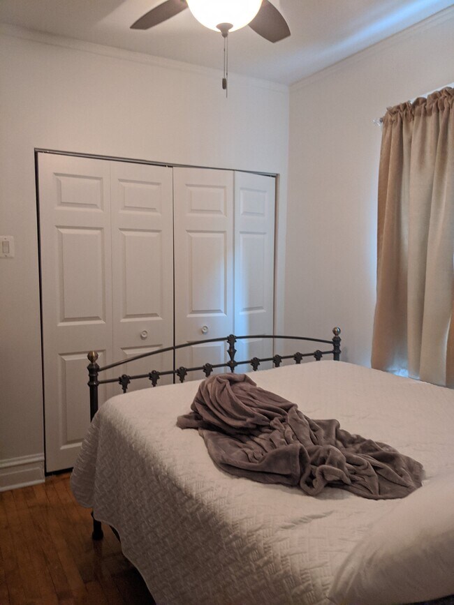 Bedroom #1 - 4906 W Hutchinson St