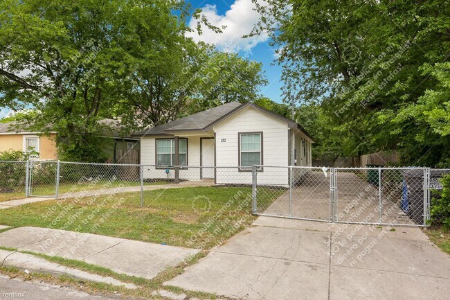 Foto del edificio - 3 br, 2 bath House - 130 Dolores Ave A A