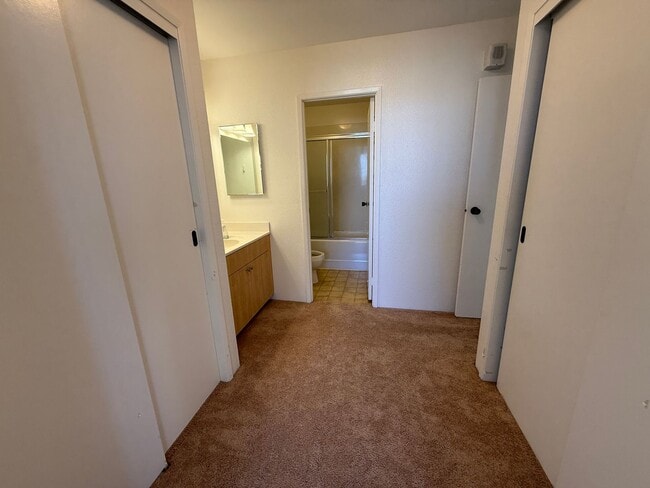 Building Photo - Kukui Plaza, Ewa Tower 1 bedroom 1 bath with 1 assigned parking stall