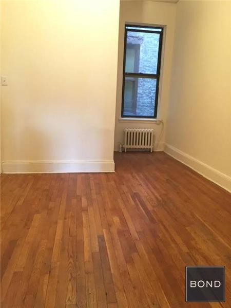 Building Photo - 425 W 57th St