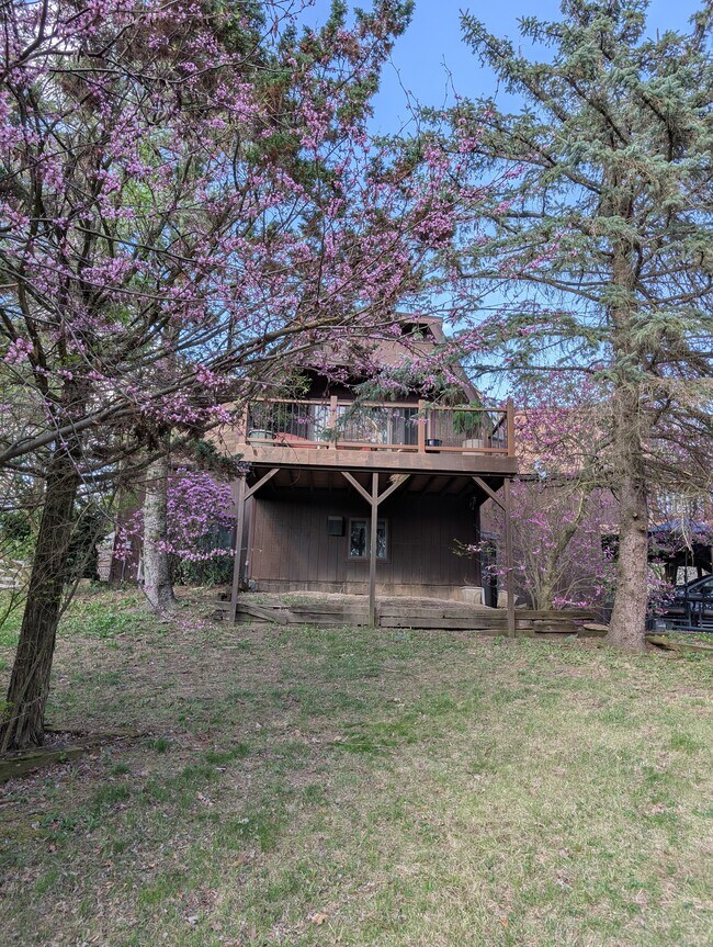 House - 12067 Gearhart Rd