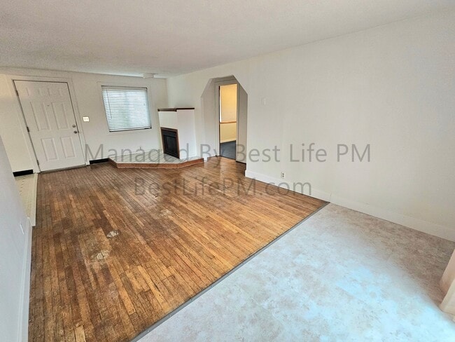 Building Photo - 3040 SE 136th Ave