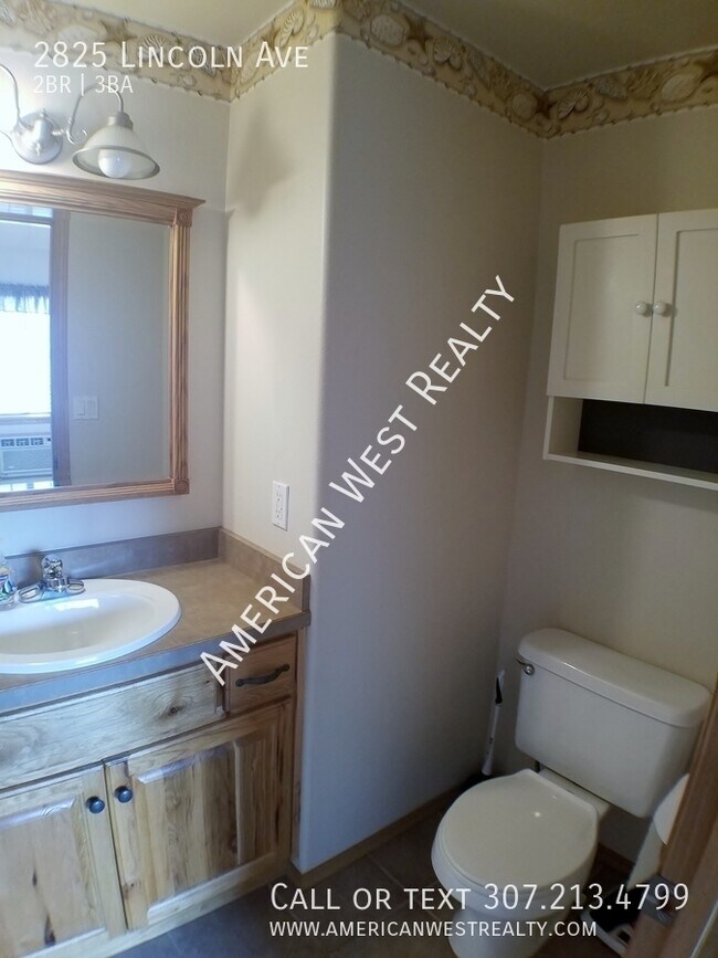 Foto del edificio - 2bed/2.5bath townhome
