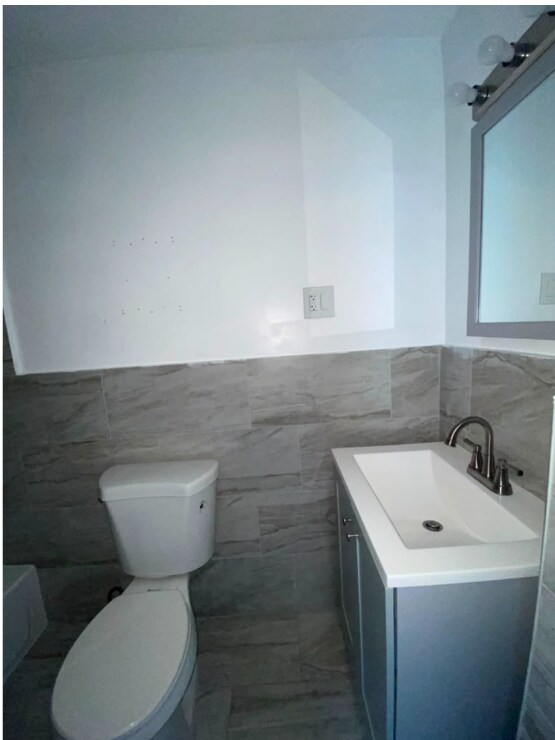 Foto del edificio - 222 Sommerville Pl