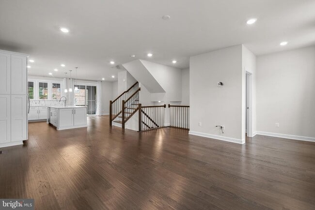 Building Photo - 9271 Wood Violet Ct